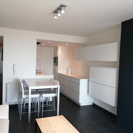 Marjolaine Zeezicht - Nieuwpoort-Bad Met Gratis Garagebox Apartment Exterior photo